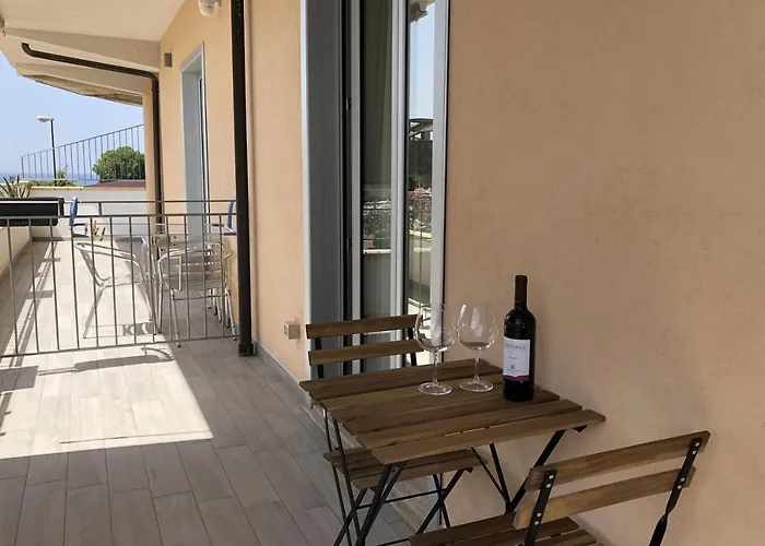 Accòmodati 4* Marina di Gioiosa Ionica