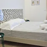 Accomodati - E 4* Marina di Gioiosa Ionica