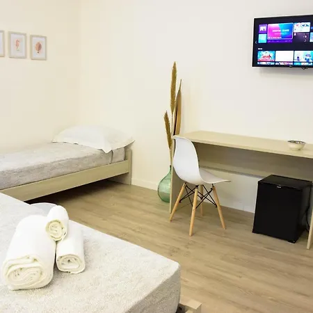 فندق مبيت وإفطار Accomodati - E 4*