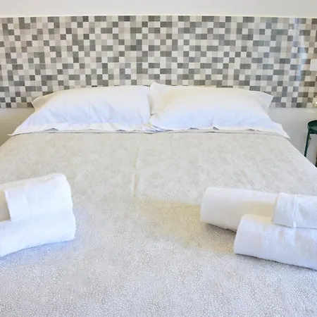 Bed & Breakfast Accomodati - E