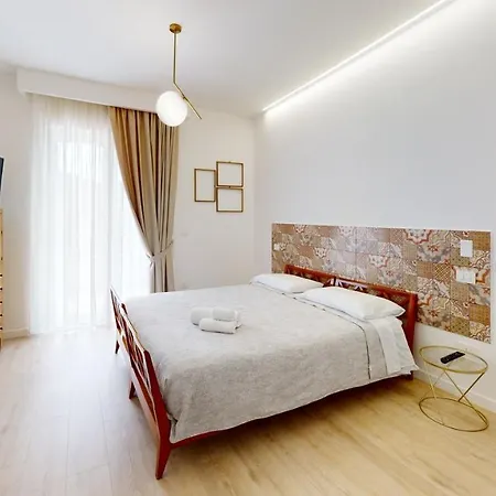 Bed & Breakfast Accomodati - E