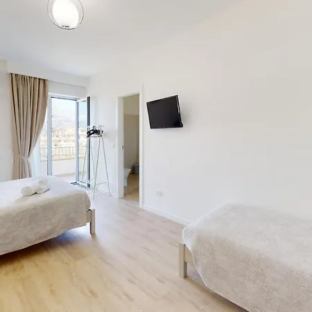 Bed & Breakfast Accomodati - E