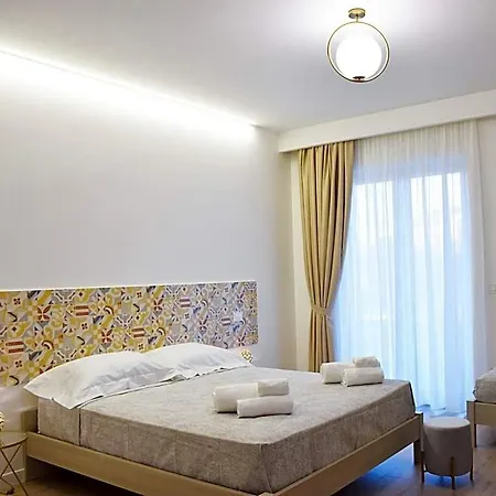 Accomodati - E
