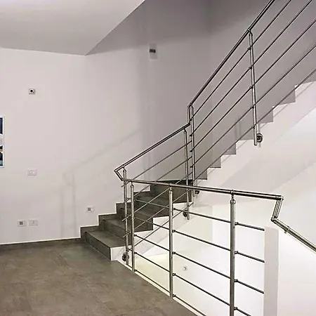 Couette-café Accomodati - E