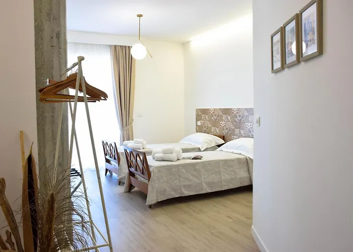 B&B Accomodati - E 마리나디지오이사이오니카