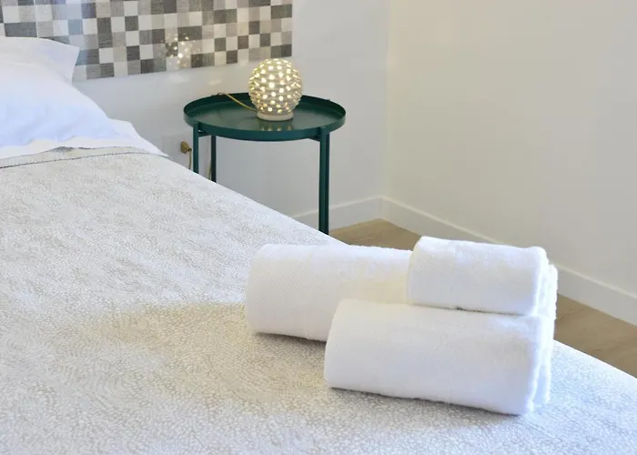 Alojamento de Acomodação e Pequeno-almoço Accòmodati 4*