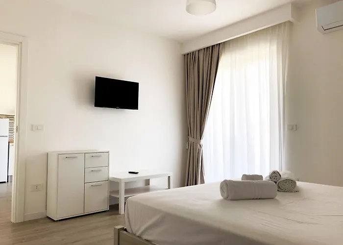 Accòmodati 4* Marina di Gioiosa Ionica